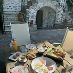 Archontiko Kantartzi Hotel 4*