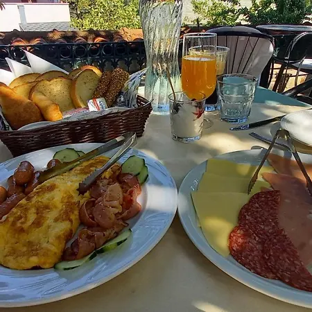 Archontiko Kantartzi מלון פורטאריה