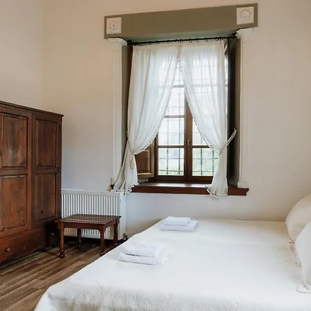 Archontiko Kantartzi מלון פורטאריה