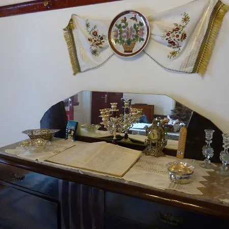 Archontiko Kantartzi מלון 4*