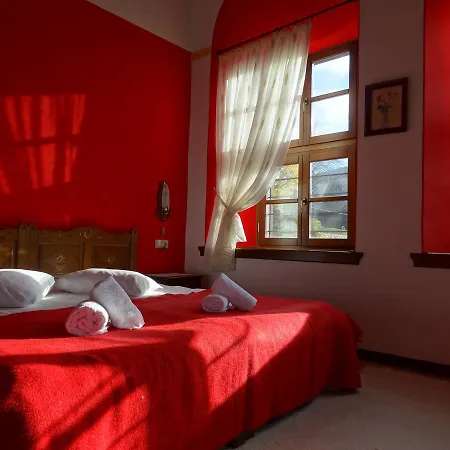 Archontiko Kantartzi מלון