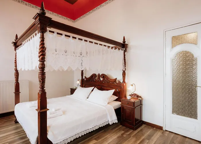 Отель Archontiko Kantartzi 4*