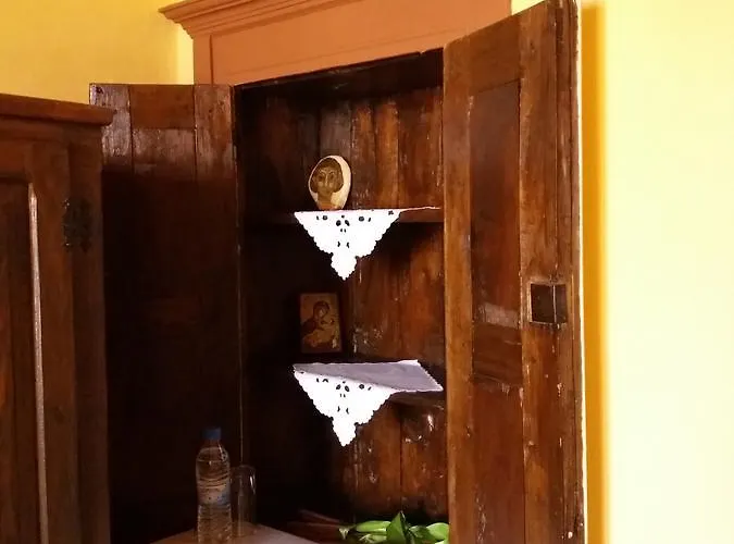 Отель Archontiko Kantartzi 4*